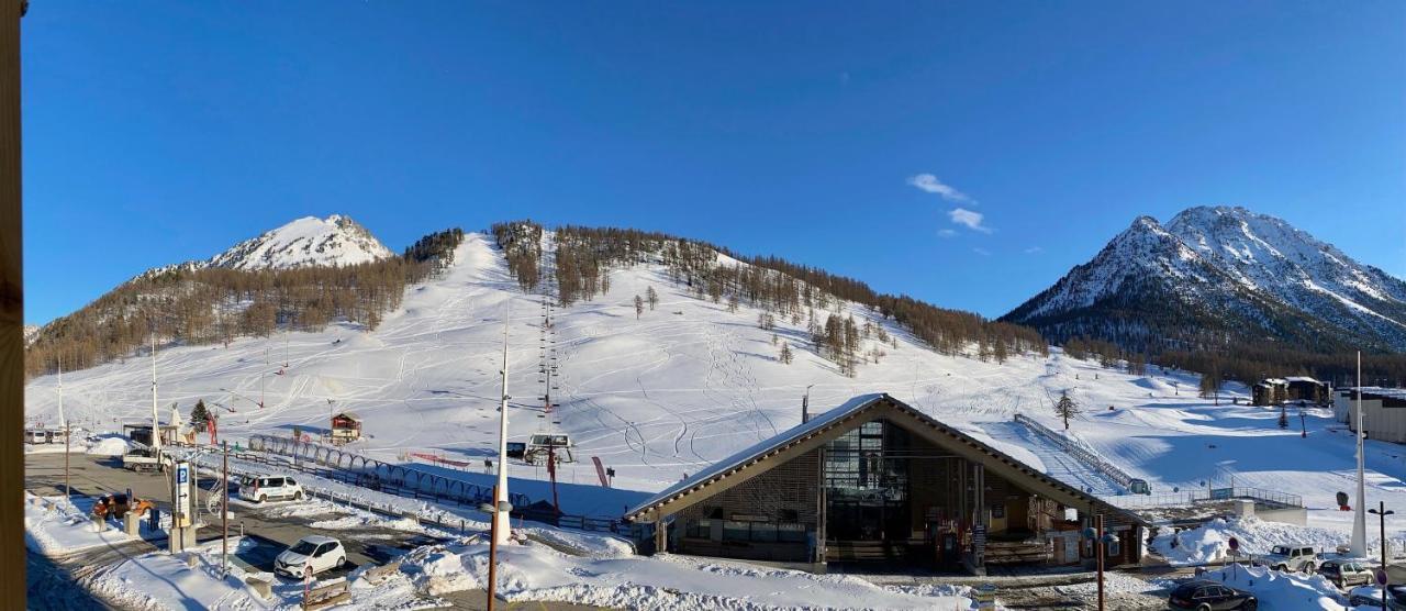 Le Janus, Pied Des Pistes, 2 Garages, Terrasse Avec Sauna Монженевр Экстерьер фото